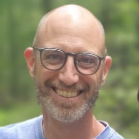 Portrait du Père Alexandre Morard, Conseiller Religieux de la Brooklyn FNE